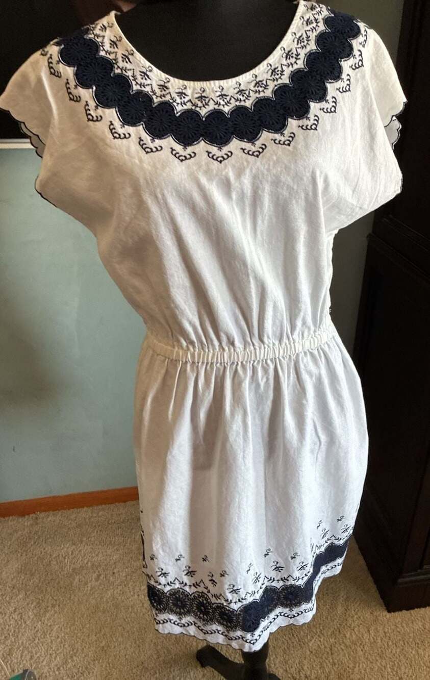 J.Crew Embroidered Scallop Linen-Cotton Dress in Nautical Navy/White Sz 6 A578